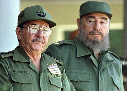 fidel_raul_castro.jpg