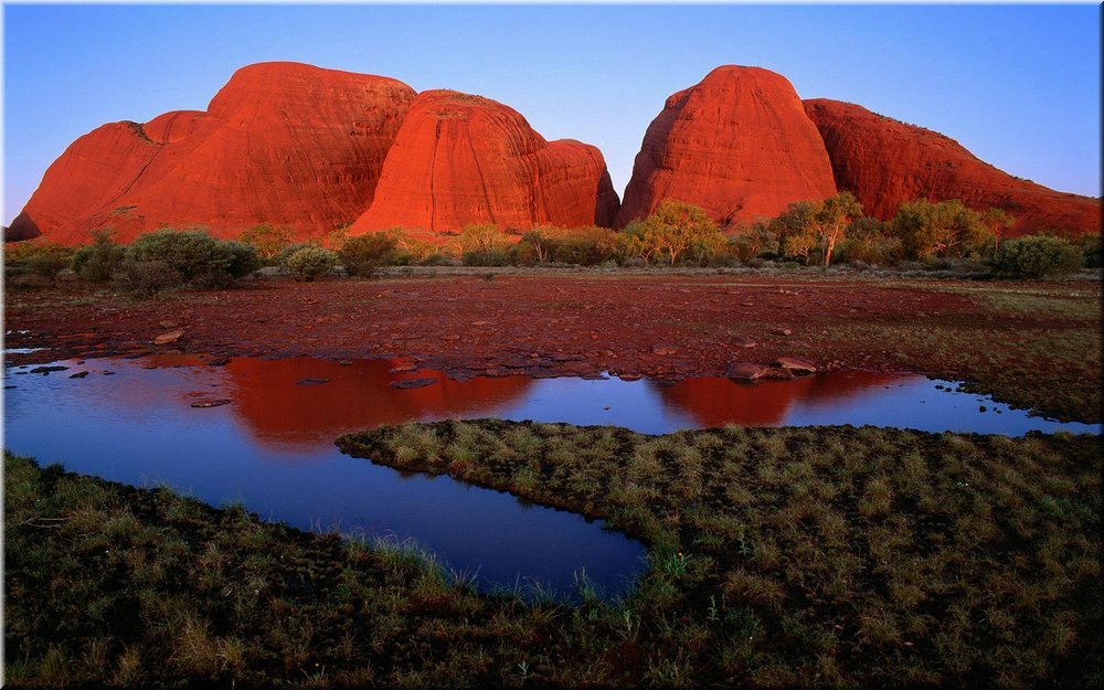 Uluru-Kata_Tjuta_National_Park_Kata_Tjuta.jpg